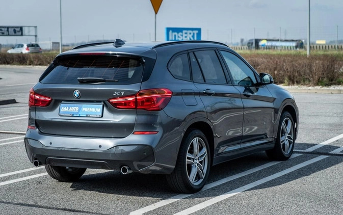 BMW X1 cena 88000 przebieg: 149861, rok produkcji 2016 z Grójec małe 562